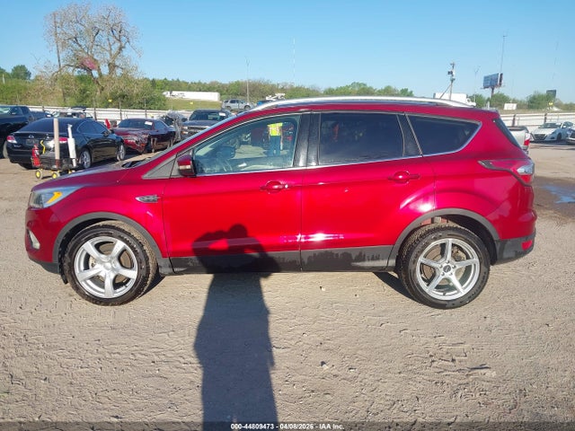 2018 Ford Escape Titanium მანქანა იყიდება აუქციონზე, vin: 1FMCU0J9XJUD04702, აუქციონის ნომერი: 44809473