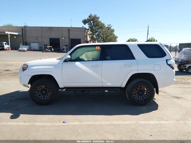 2016 Toyota 4runner Sr5 Premium მანქანა იყიდება აუქციონზე, vin: JTEBU5JR4G5348478, აუქციონის ნომერი: 44809478