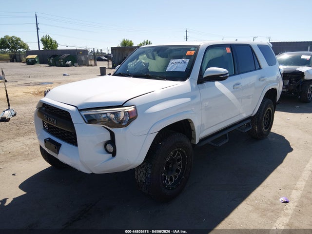 2016 Toyota 4runner Sr5 Premium მანქანა იყიდება აუქციონზე, vin: JTEBU5JR4G5348478, აუქციონის ნომერი: 44809478