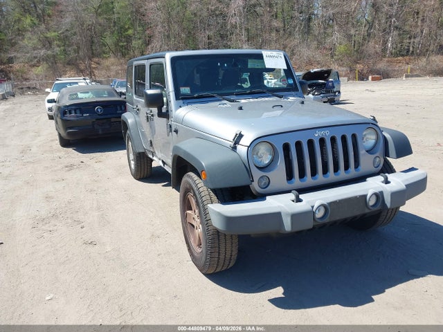 44809479 :رقم المزاد ، 1C4HJWDG1EL101077 vin ، 2014 Jeep Wrangler Unlimited Sport مزاد بيع