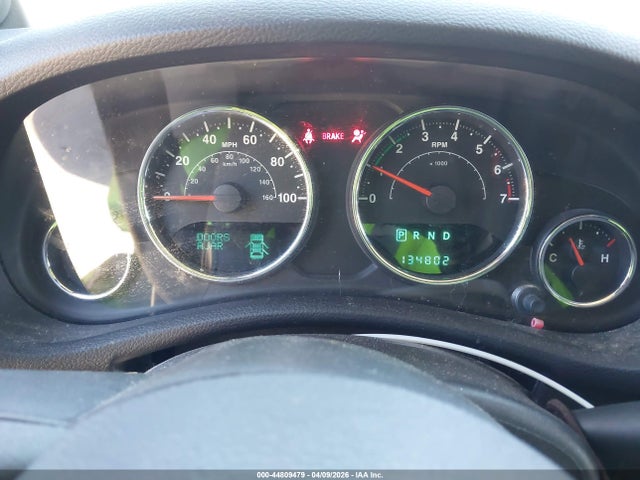 44809479 :رقم المزاد ، 1C4HJWDG1EL101077 vin ، 2014 Jeep Wrangler Unlimited Sport مزاد بيع