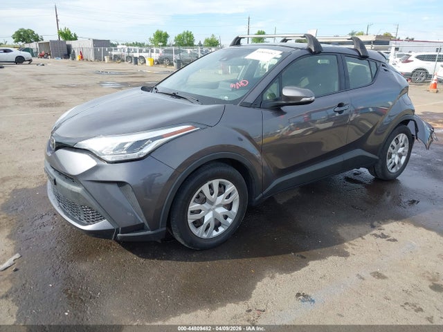 JTNKHMBX3M1116842 Toyota C-HR LE