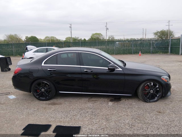55SWF8DB7KU307008 Mercedes-Benz C 300