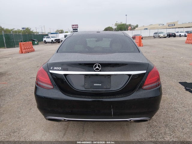 55SWF8DB7KU307008 Mercedes-Benz C 300