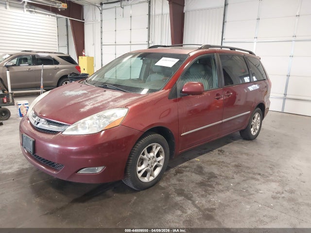 2006 TOYOTA SIENNA 5TDBA22C16S062067 Photo 1