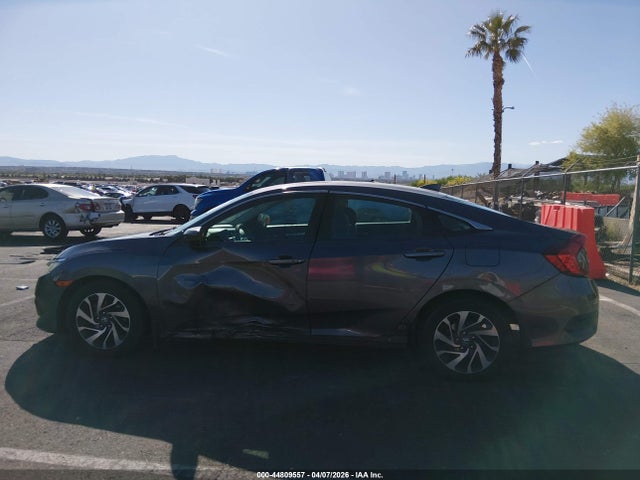 Honda CIVIC EX 2018 2HGFC2F70JH500871 Image 14