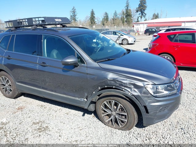 3VV3B7AX3MM133819 Volkswagen Tiguan 2.0t Se/2.0t Se R-line Black/2.0t Sel