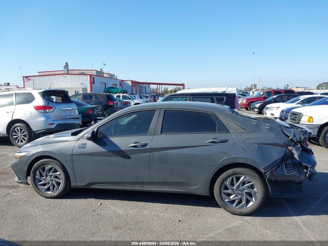 44809594 :رقم المزاد ، KMHLM4DG5RU762077 vin ، 2024 Hyundai Elantra Sel مزاد بيع