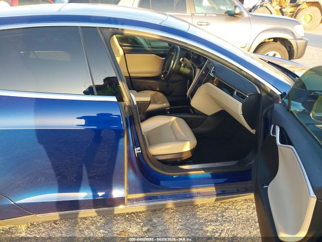 Aukcja sprzedaży 2015 Tesla Model S 60/70/85, vin: 5YJSA1E14FF117247, numer aukcji: 44809595