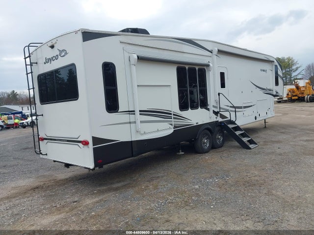 44809600 :رقم المزاد ، 1UJCJ0BV5M1WS0183 vin ، 2021 Jayco Camper مزاد بيع