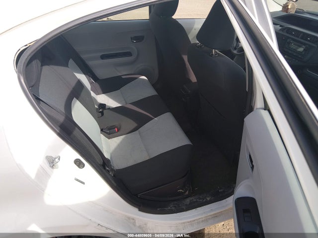 JTDKDTB36E1075681 Toyota Prius C Two
