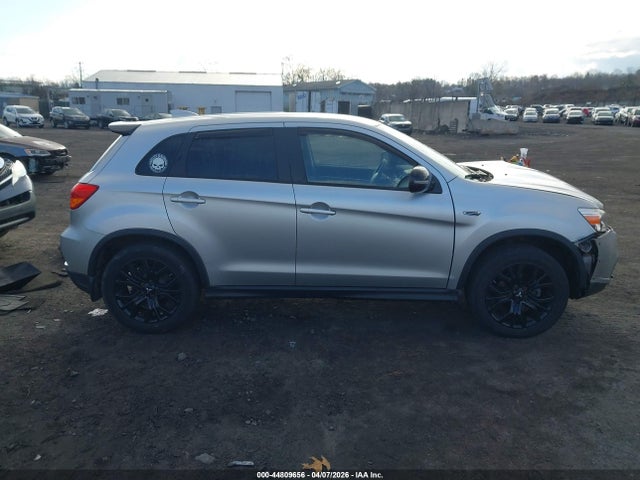 Продаж на аукціоні авто 2018 Mitsubishi Outlander Sport 2.0 Le, vin: JA4AR3AU0JU008973, номер лоту: 44809656