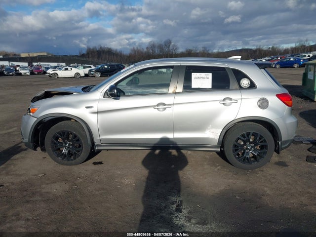 Продаж на аукціоні авто 2018 Mitsubishi Outlander Sport 2.0 Le, vin: JA4AR3AU0JU008973, номер лоту: 44809656
