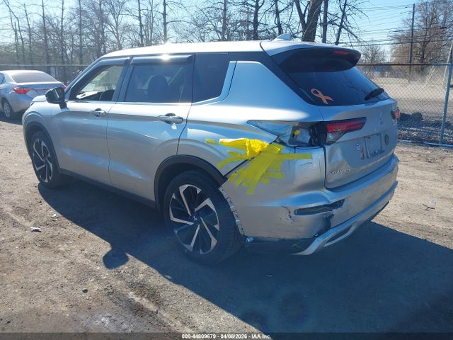 Aukcja sprzedaży 2022 Mitsubishi Outlander Black Edition 2wd/se 2.5 2wd/se Launch Edition 2wd, vin: JA4J3UA82NZ024675, numer aukcji: 44809679