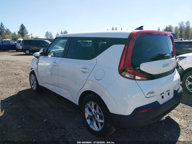KIA SOUL LX 2022 KNDJ23AU8N7823985 Image 3