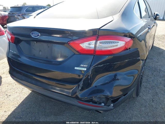 3FA6P0HD5ER306525 Ford FUSION SE