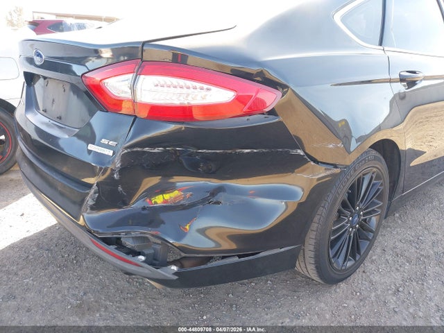 3FA6P0HD5ER306525 Ford FUSION SE