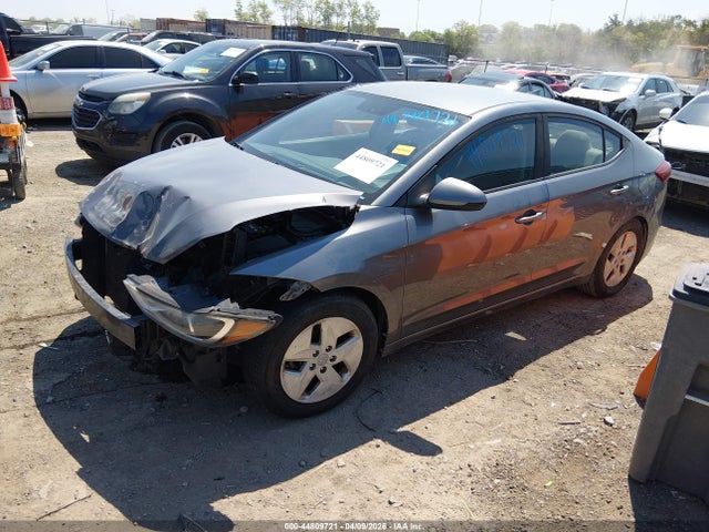 5NPD84LF2JH305361 Hyundai ELANTRA SEL