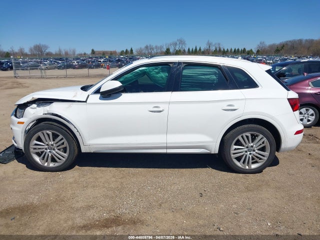 Auction sale of the 2018 Audi Q5 2.0t Premium/2.0t Tech Premium, vin: WA1BNAFYXJ2014243, lot number: 44809796