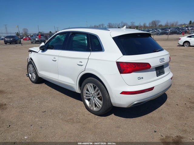 Auction sale of the 2018 Audi Q5 2.0t Premium/2.0t Tech Premium, vin: WA1BNAFYXJ2014243, lot number: 44809796
