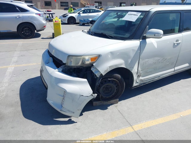 Scion Xb Release Series 2014 JTLZE4FE4EJ062963 Image 6