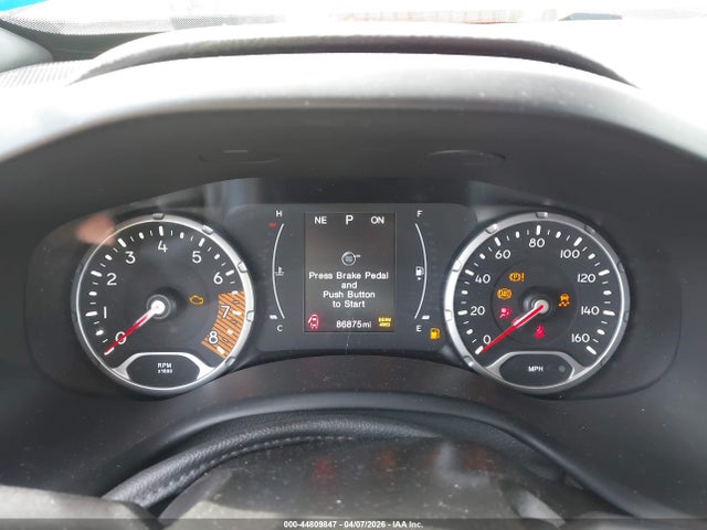 44809847 :رقم المزاد ، ZACNJBBB1LPL32134 vin ، 2020 Jeep Renegade Altitude 4x4 مزاد بيع