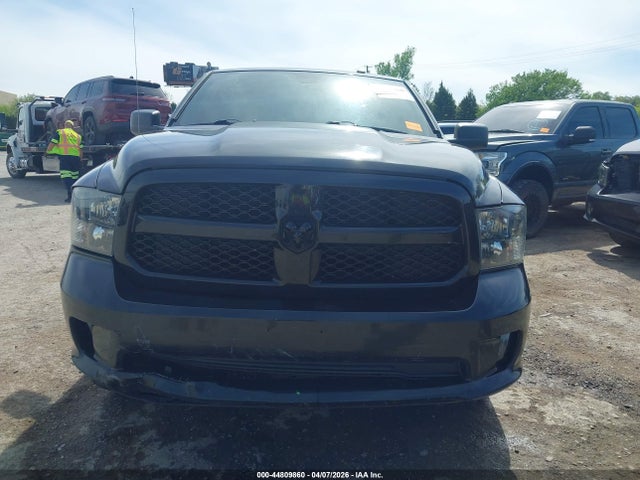 Продаж на аукціоні авто 2017 Ram 1500 Express  4x2 6'4 Box, vin: 3C6JR6AG9HG563376, номер лоту: 44809860