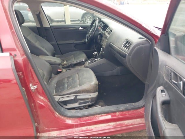 44809874 :رقم المزاد ، 3VWL07AJ8GM259000 vin ، 2016 Volkswagen Jetta 1.8t Sel مزاد بيع