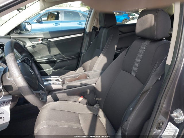 Honda CIVIC EX 2018 2HGFC2F72JH517199 Image 19