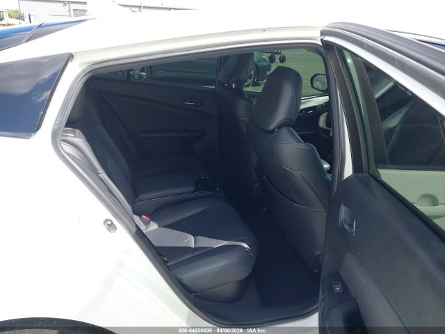 Toyota Prius Prime Premium 2018 JTDKARFP9J3091302 Image 8