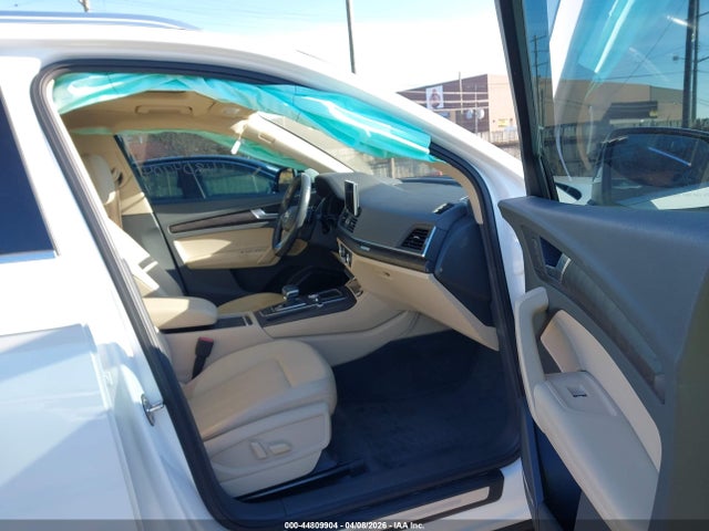 2019 Audi Q5 45 Premium მანქანა იყიდება აუქციონზე, vin: WA1BNAFY3K2020581, აუქციონის ნომერი: 44809904