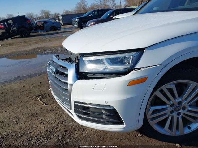 2019 Audi Q5 45 Premium მანქანა იყიდება აუქციონზე, vin: WA1BNAFY3K2020581, აუქციონის ნომერი: 44809904