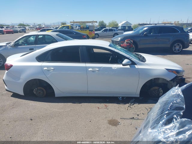 Aukcja sprzedaży 2021 Kia Forte Lxs, vin: 3KPF24ADXME375727, numer aukcji: 44809911