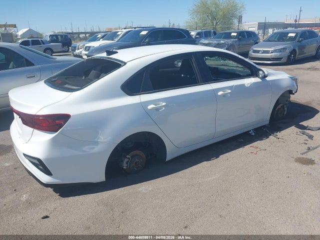 Aukcja sprzedaży 2021 Kia Forte Lxs, vin: 3KPF24ADXME375727, numer aukcji: 44809911