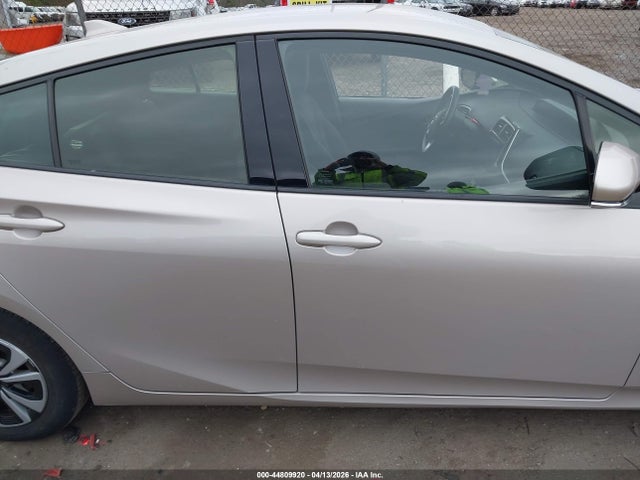 44809920 :رقم المزاد ، JTDKARFP1J3080665 vin ، 2018 Toyota Prius Prime Plus مزاد بيع