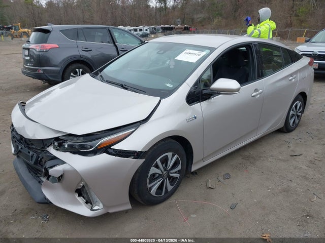 44809920 :رقم المزاد ، JTDKARFP1J3080665 vin ، 2018 Toyota Prius Prime Plus مزاد بيع