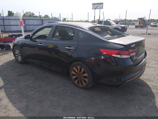 2016 KIA OPTIMA 5XXGT4L31GG003873 Photo 2