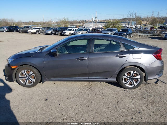 Honda Civic Lx 2018 2HGFC2F55JH599895 Image 14