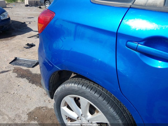 4A4AP3AU5FE002625 Mitsubishi Outlander Sport Es