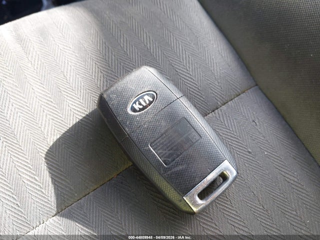2016 Kia Forte Lx მანქანა იყიდება აუქციონზე, vin: KNAFK4A68G5552094, აუქციონის ნომერი: 44809948