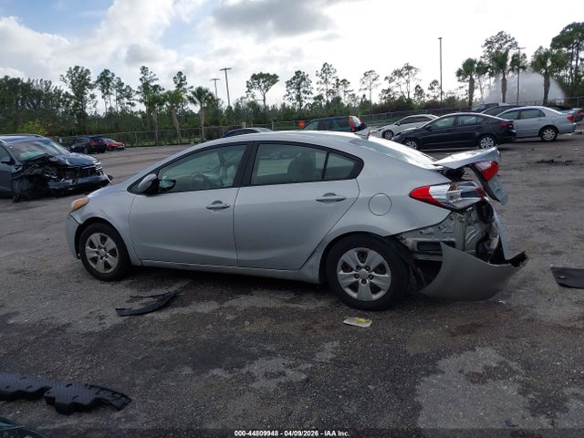 2016 Kia Forte Lx მანქანა იყიდება აუქციონზე, vin: KNAFK4A68G5552094, აუქციონის ნომერი: 44809948