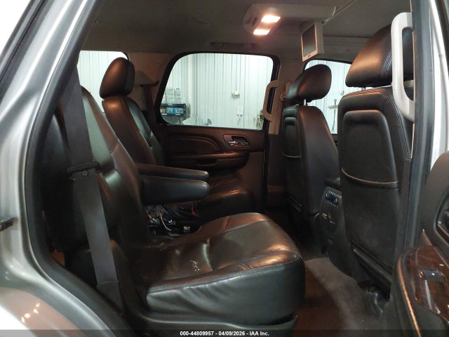 44809957 :رقم المزاد ، 1GKS2EEF3ER227252 vin ، 2014 Gmc Yukon Denali مزاد بيع