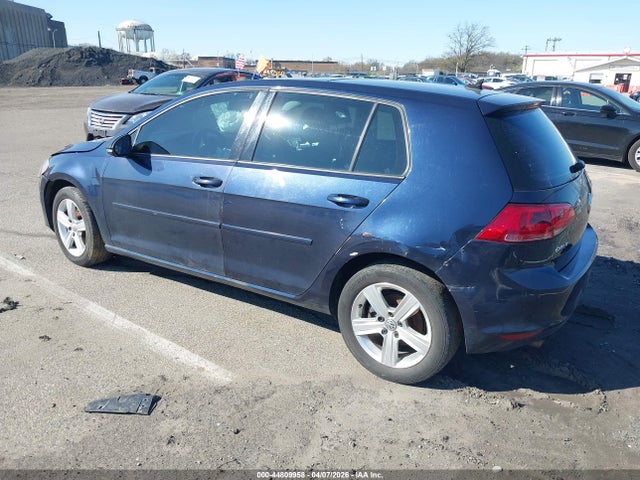 2017 VOLKSWAGEN GOLF 3VW217AU1HM060228 Photo 2