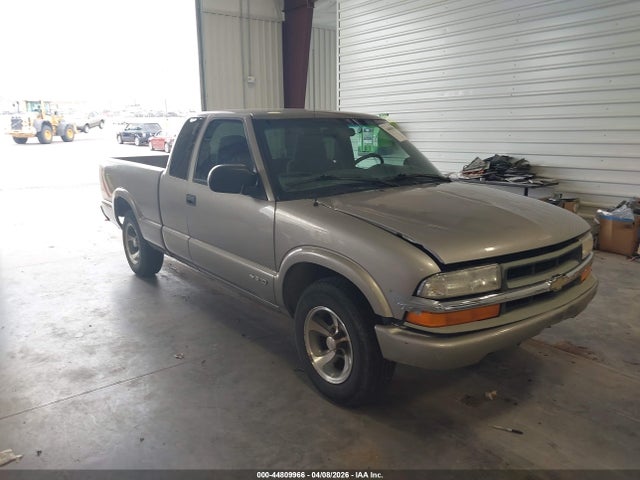 2001 CHEVROLET S-10 1GCCS195118118041