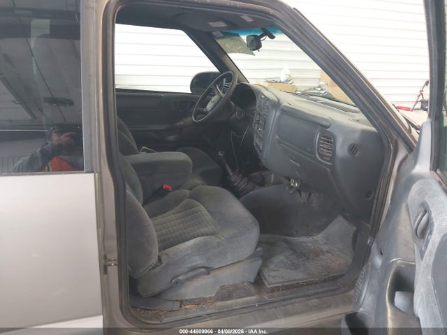 2001 CHEVROLET S-10 1GCCS195118118041 Photo 4