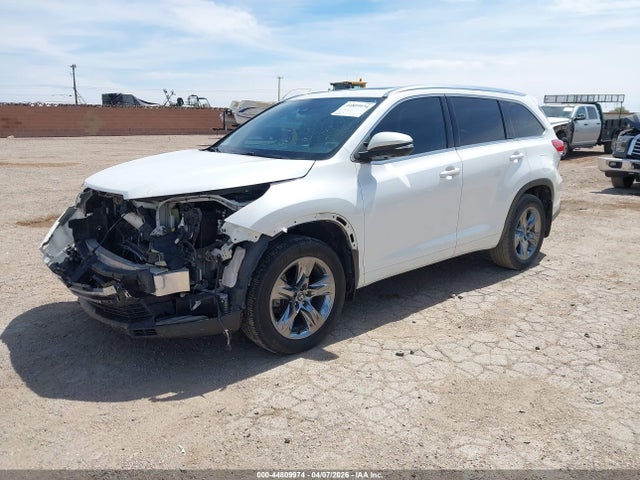 Toyota Highlander Limited Platinum 2017 5TDDZRFH8HS362322 Image 2