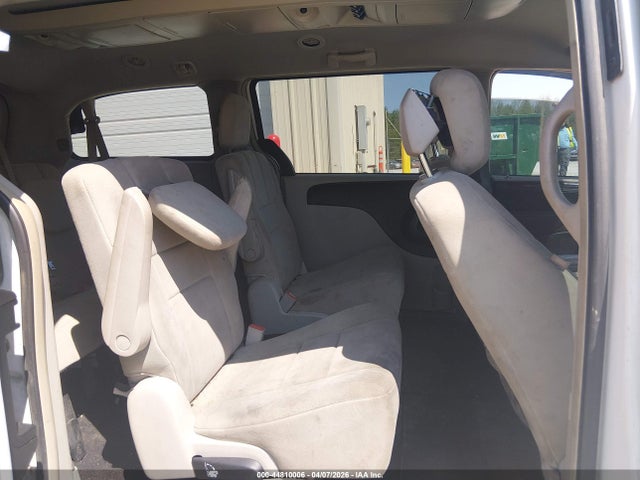 Продаж на аукціоні авто 2011 Dodge Grand Caravan Crew, vin: 2D4RN5DG5BR721164, номер лоту: 44810006