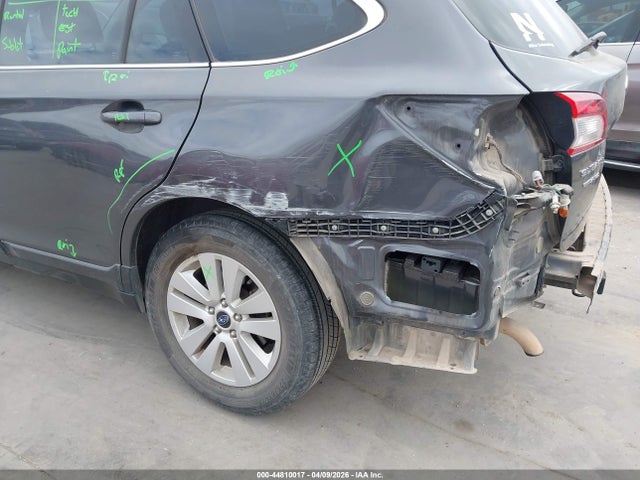 44810017 :رقم المزاد ، 4S4BSABC8K3377382 vin ، 2019 Subaru Outback 2.5i مزاد بيع