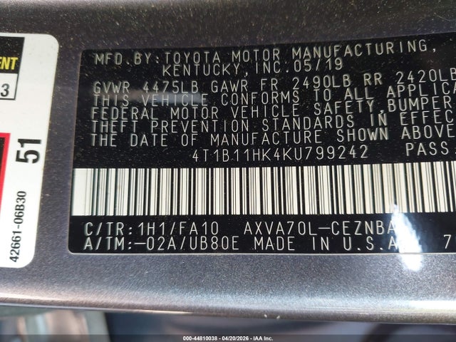 44810038 :رقم المزاد ، 4T1B11HK4KU799242 vin ، 2019 Toyota Camry Le مزاد بيع