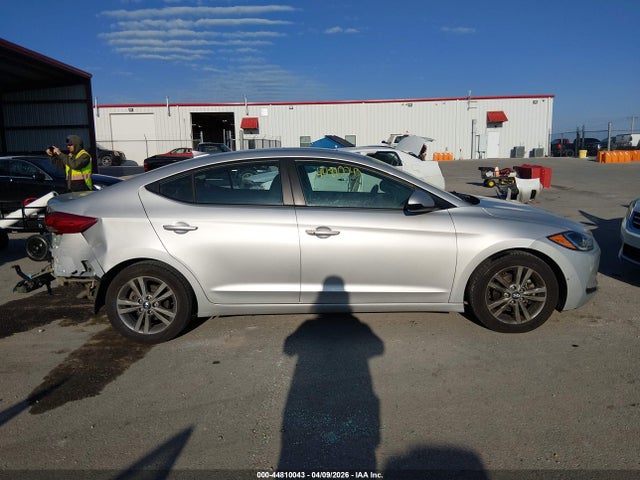 44810043 :رقم المزاد ، 5NPD84LF0JH254460 vin ، 2018 Hyundai Elantra Value Edition مزاد بيع